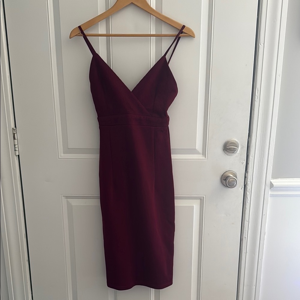 Glamorous Brand Burgundy Sleeveless Dress